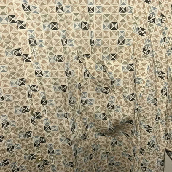 😍Perry Ellis 100% rayon short sleeve button down size large - Picture 7 of 10